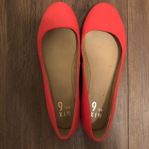 Never Worn Pink Mix No. 6 Rounded Toe Flats Sz 8